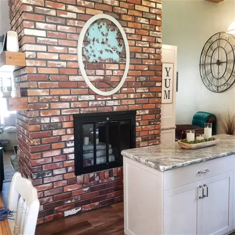 Kitchen - 71 Roza Rd, Libby, MT 59923 photo 1 of 2