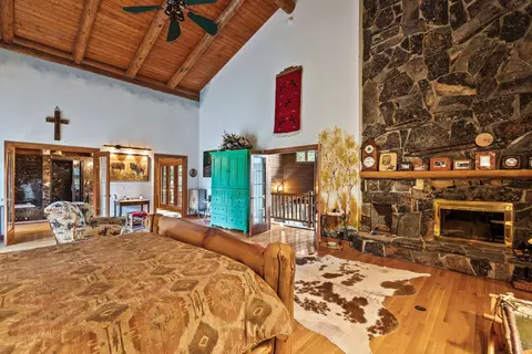 Bedroom - 205 Siderius Ln, Bigfork, MT 59911 photo 1 of 4