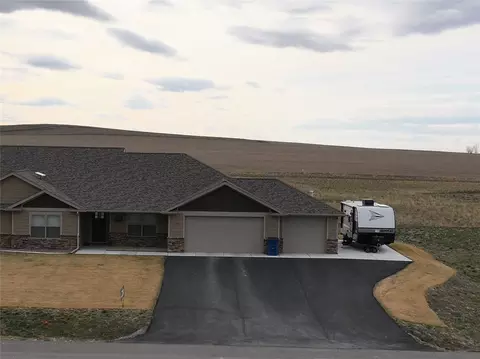 19 Copper Creek Ln, Great Falls, MT 59405