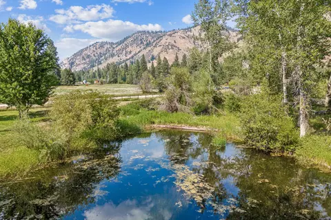 View/Area - 2848 E Gorus Loop, Darby, MT 59829 photo 2 of 24