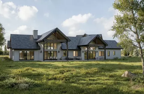 743 Sweetgrass Ranch Rd, Kalispell, MT 59901
