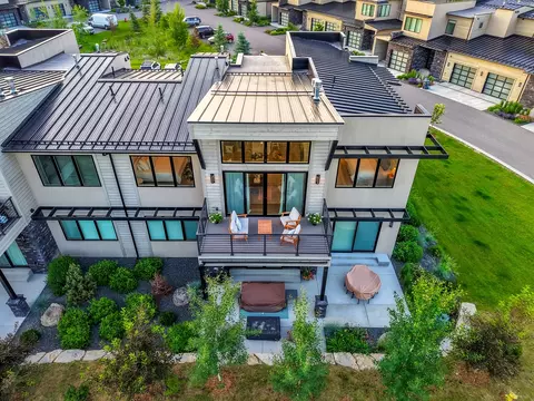 20 Caymus Ln #D, Bozeman, MT 59718