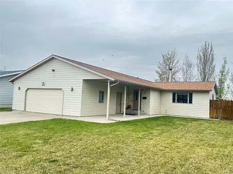 413 33rd Ave NE, Great Falls, MT 59404