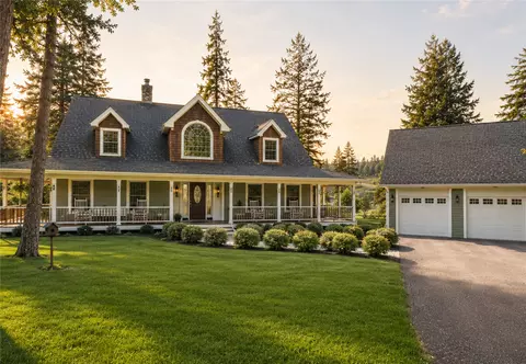 43 Ridgeway Ct, Columbia Falls, MT 59912