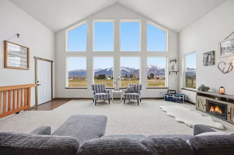 396 Hidden Valley Rd N, Florence, MT 59833