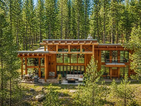 1180 Reardon Ln, Alberton, MT 59820