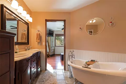 Bath - 230 Cap Ln, Hamilton, MT 59840 photo 1 of 3