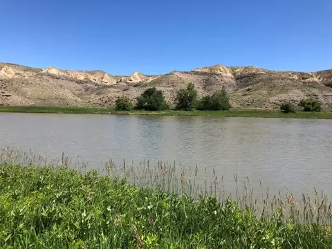 18 Vernon Rd, Highwood, MT 59450