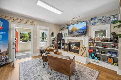 541 Spokane Ave, Whitefish, MT 59937