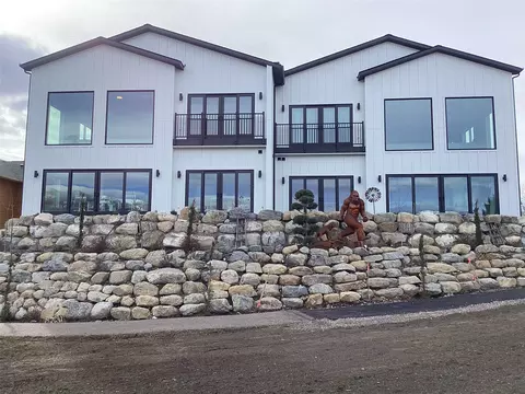 229 Shawnee Ln, Polson, MT 59860