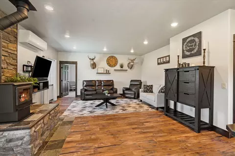 Living - 40149 Us Highway 2 W, Libby, MT 59923 photo 7 of 8