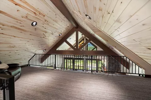 Entry Way - 40149 Us Highway 2 W, Libby, MT 59923 photo 6 of 10