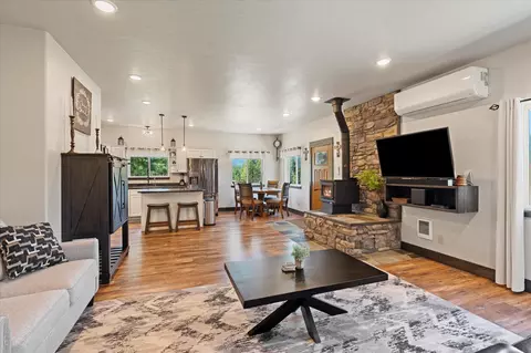 Living - 40149 Us Highway 2 W, Libby, MT 59923 photo 8 of 8