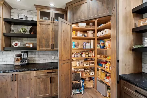 Kitchen - 40149 Us Highway 2 W, Libby, MT 59923 photo 4 of 11