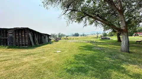 33443 Fox Ln, Polson, MT 59860 photo 9