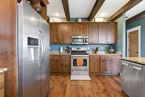 Kitchen - 200 Aspen Loop, Kalispell, MT 59901 photo 3 of 3
