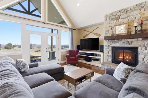 Living - 200 Aspen Loop, Kalispell, MT 59901 photo 1 of 2