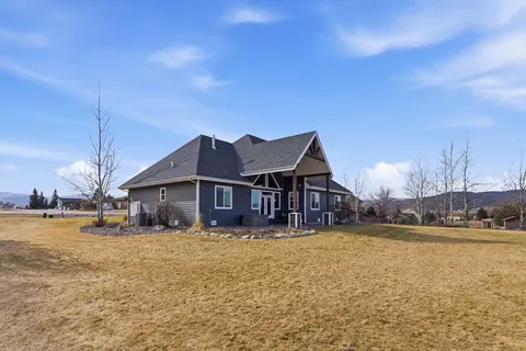 Exterior - 200 Aspen Loop, Kalispell, MT 59901 photo 8 of 18