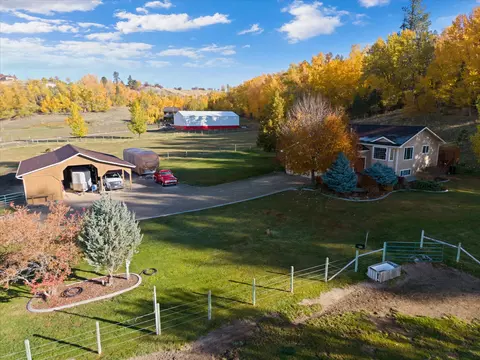 786 Ropin Horse Ln, Hamilton, MT 59840