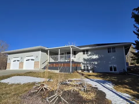 303 11th Ave NE, Choteau, MT 59422