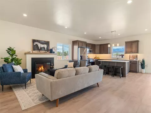 623 St Regis Dr, Kalispell, MT 59901
