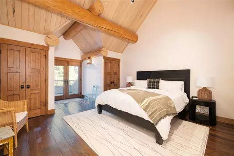 Bedroom - 1265 Pomeroy Trl, Eureka, MT 59917 photo 4 of 6