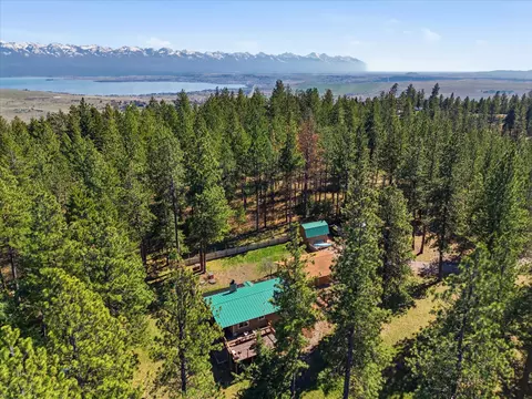 31968 Ridge View Cir, Polson, MT 59860