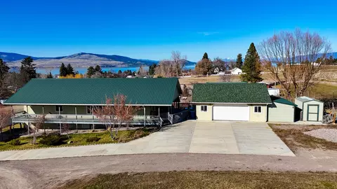 1401 12th Ave E, Polson, MT 59860