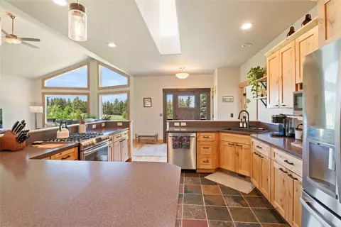 Kitchen - 36 Lost Trl, Clancy, MT 59634 photo 2 of 4
