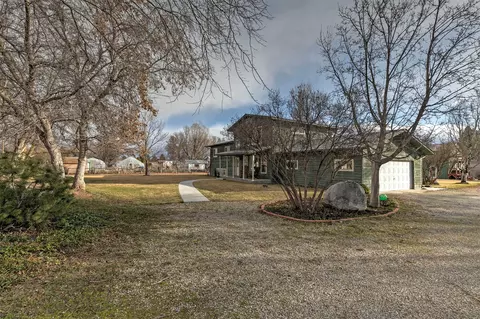 322 Lorraine Ln, Hamilton, MT 59840