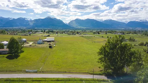 Nhn Oil Well Road, Corvallis, MT 59828