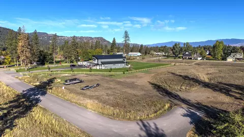 11921 Joker Ln, Missoula, MT 59804