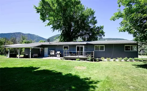 911 Greers Ferry Rd, Libby, MT 59923