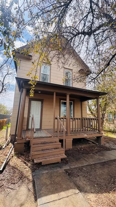 604 2nd Ave S, Great Falls, MT 59405