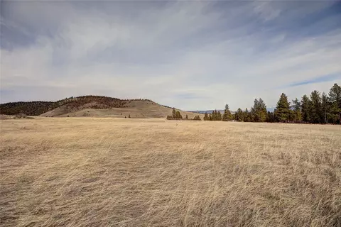 31365 Walking Horse Ln, Big Arm, MT 59910