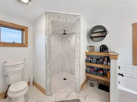 Bath - 13 Diamondback Rd, Ennis, MT 59729 photo 1 of 5