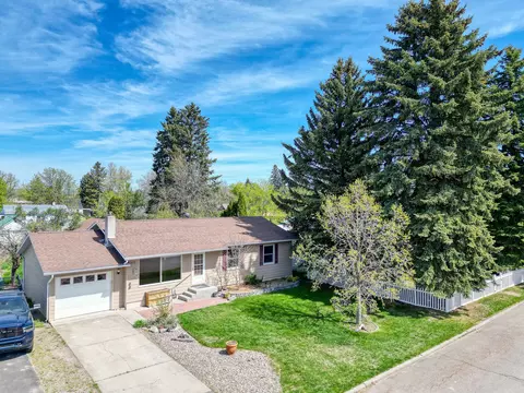 1217 5th St W, Kalispell, MT 59901