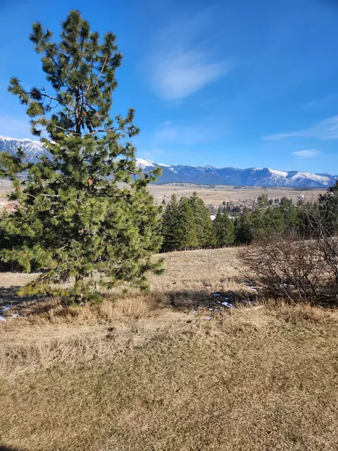 Exterior - 458 Eureka Heights Rd, Eureka, MT 59917 photo 17 of 18