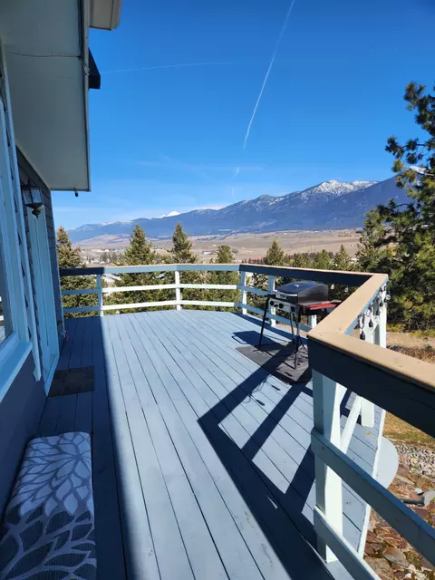 Exterior - 458 Eureka Heights Rd, Eureka, MT 59917 photo 14 of 18