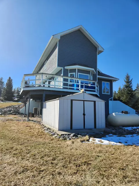 Exterior - 458 Eureka Heights Rd, Eureka, MT 59917 photo 9 of 18