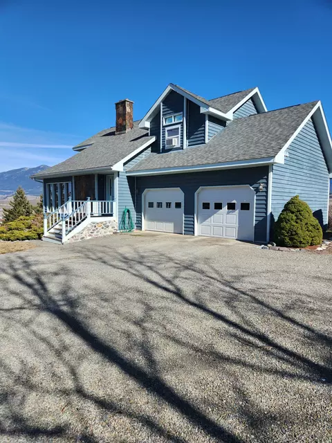 Exterior - 458 Eureka Heights Rd, Eureka, MT 59917 photo 2 of 18