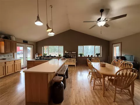178 Buffalo Bill Rd, Plains, MT 59859