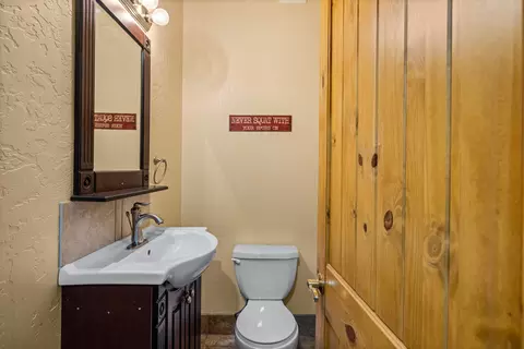 Bath - 3700 Glen Lake Rd, Eureka, MT 59917 photo 7 of 9
