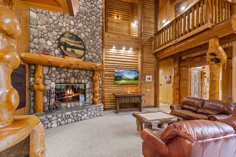Living - 3700 Glen Lake Rd, Eureka, MT 59917 photo 6 of 10