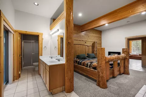 Bedroom - 3700 Glen Lake Rd, Eureka, MT 59917 photo 11 of 16