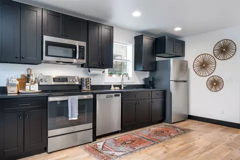 Kitchen - 519 1st Ave E, Kalispell, MT 59901 photo 3 of 4