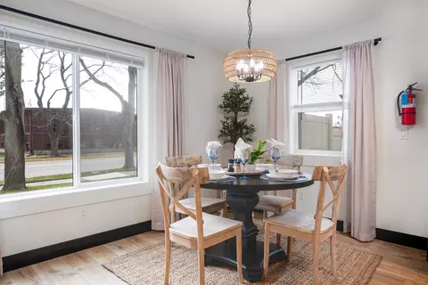Dining - 519 1st Ave E, Kalispell, MT 59901 photo 3 of 3