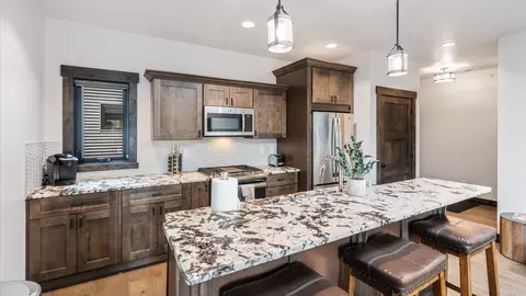 317 Central Ave #304, Whitefish, MT 59937