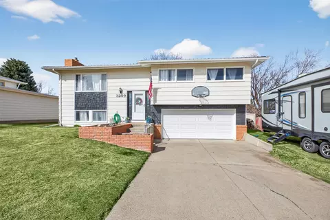 3209 19th Ave S, Great Falls, MT 59405