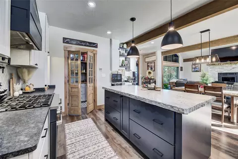 Kitchen - 37 Quartz Creek Rd, Clancy, MT 59634 photo 3 of 7